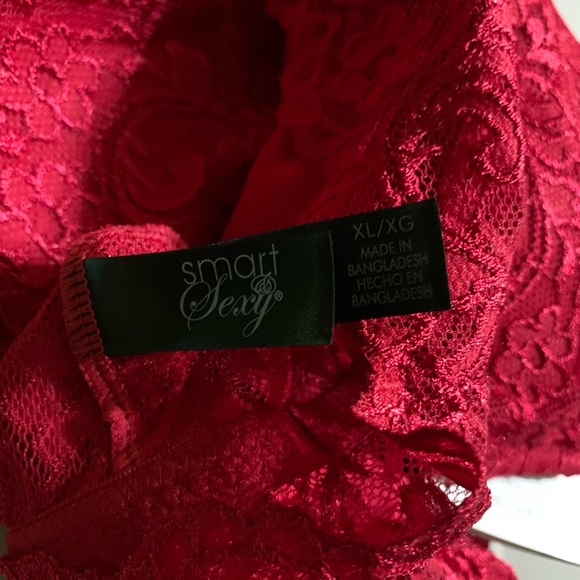 Lace Bralette Set in Yellow, Blue, and Red - Picture 4 of 4